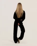 Elegancki czarny dres welurowy GoldKiller Welur Wide, klasyczny fason z szeroką nogawką.